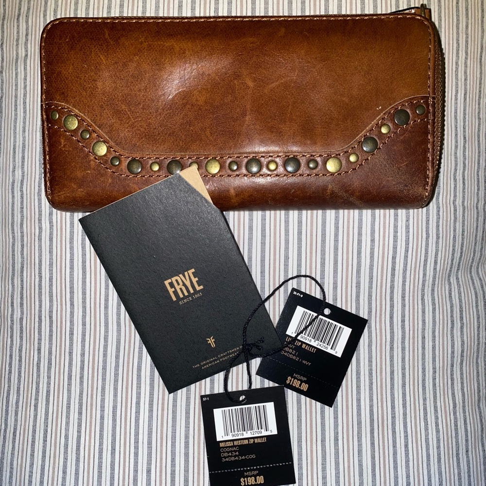 Frye Tan Leather Zip Wallet